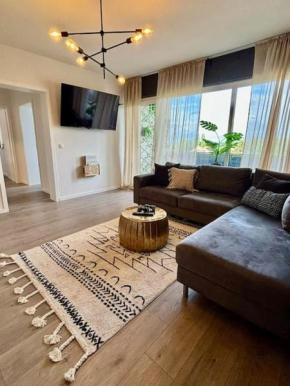 SuperSuite Boho 2Bdr Apartment Balkon Aufzug